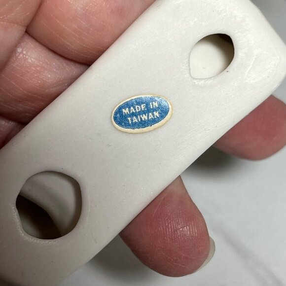 Vintage Cat Napkin Holders White Ceramic Set Of 6 Made In Taiwan - Picture 6 of 8